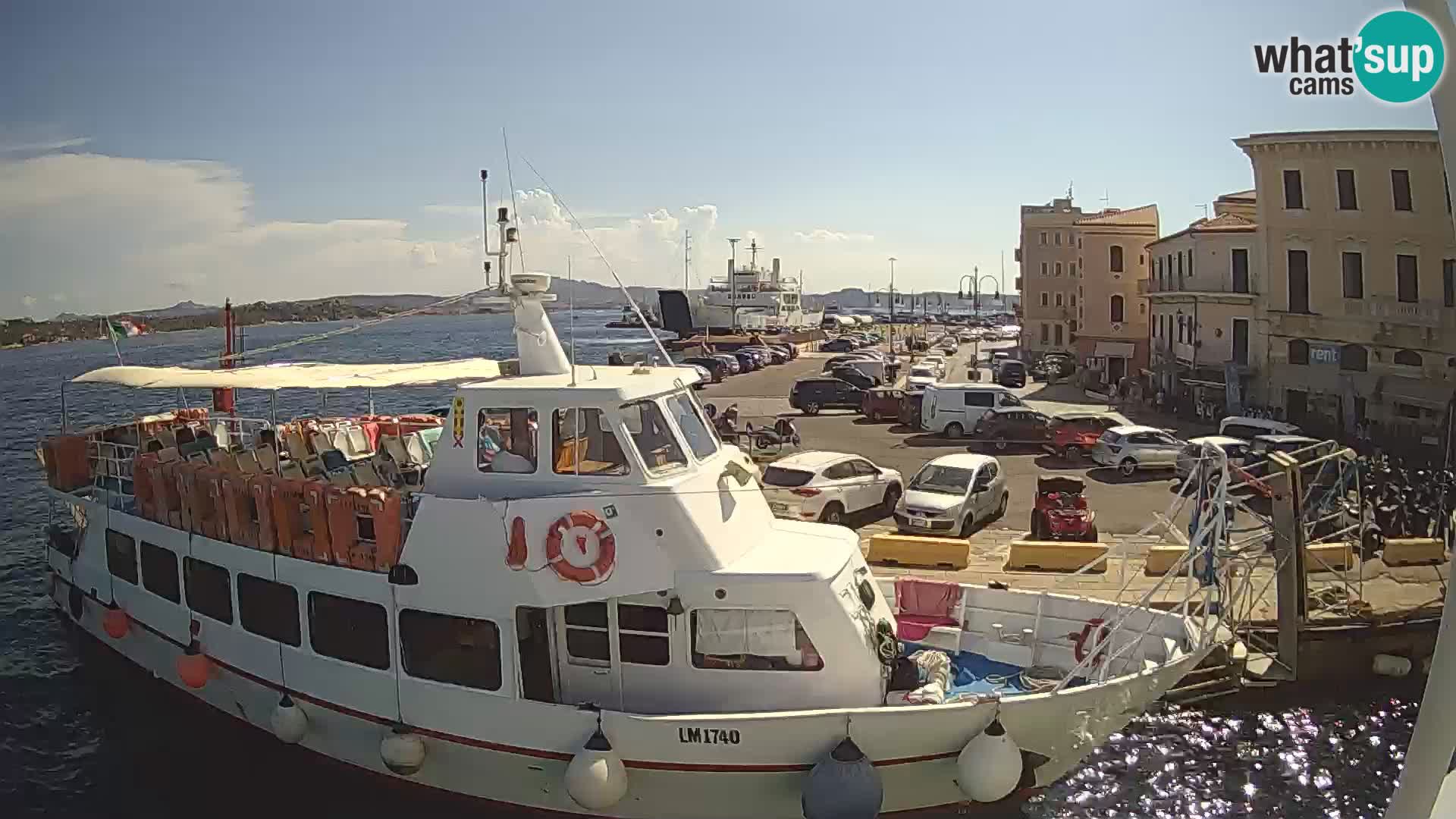 The boat Lo Squalo IV – live webcam arcipelago La Maddalena – Sardinia – Italy