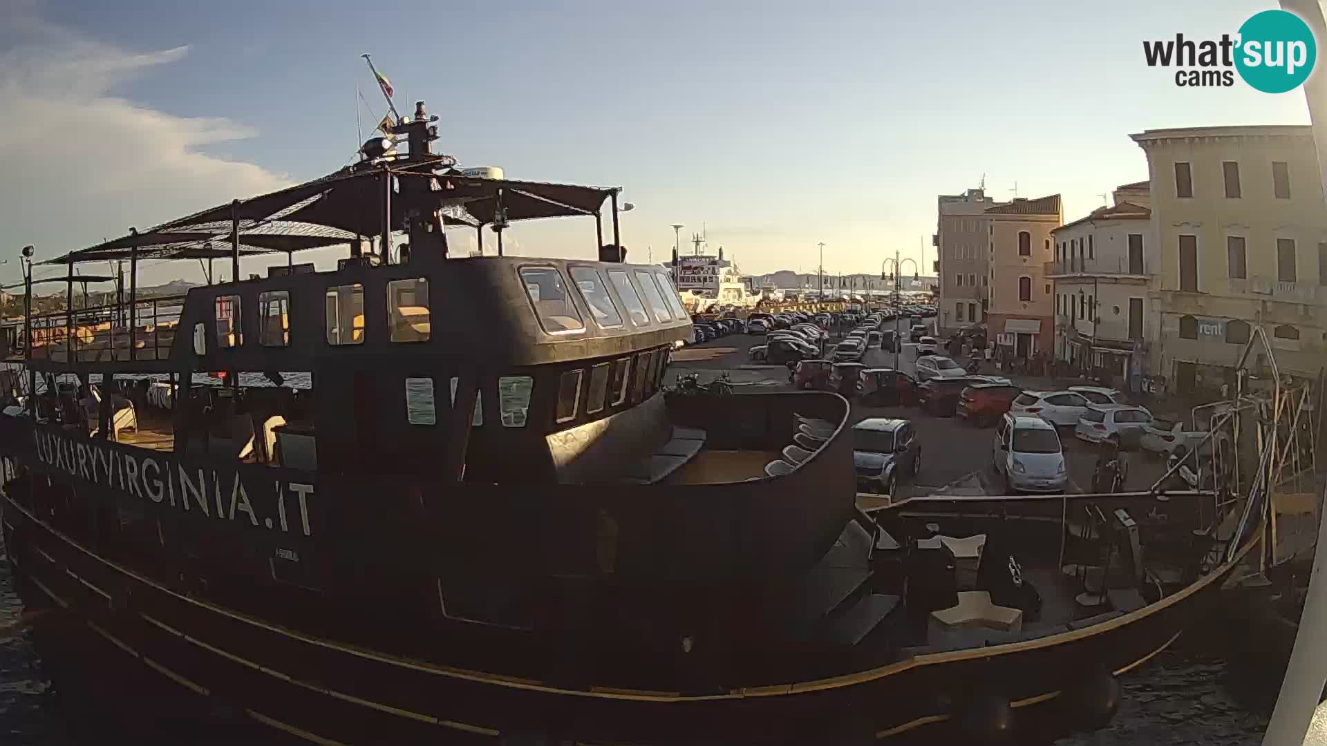 The boat Lo Squalo IV – live webcam arcipelago La Maddalena – Sardinia – Italy