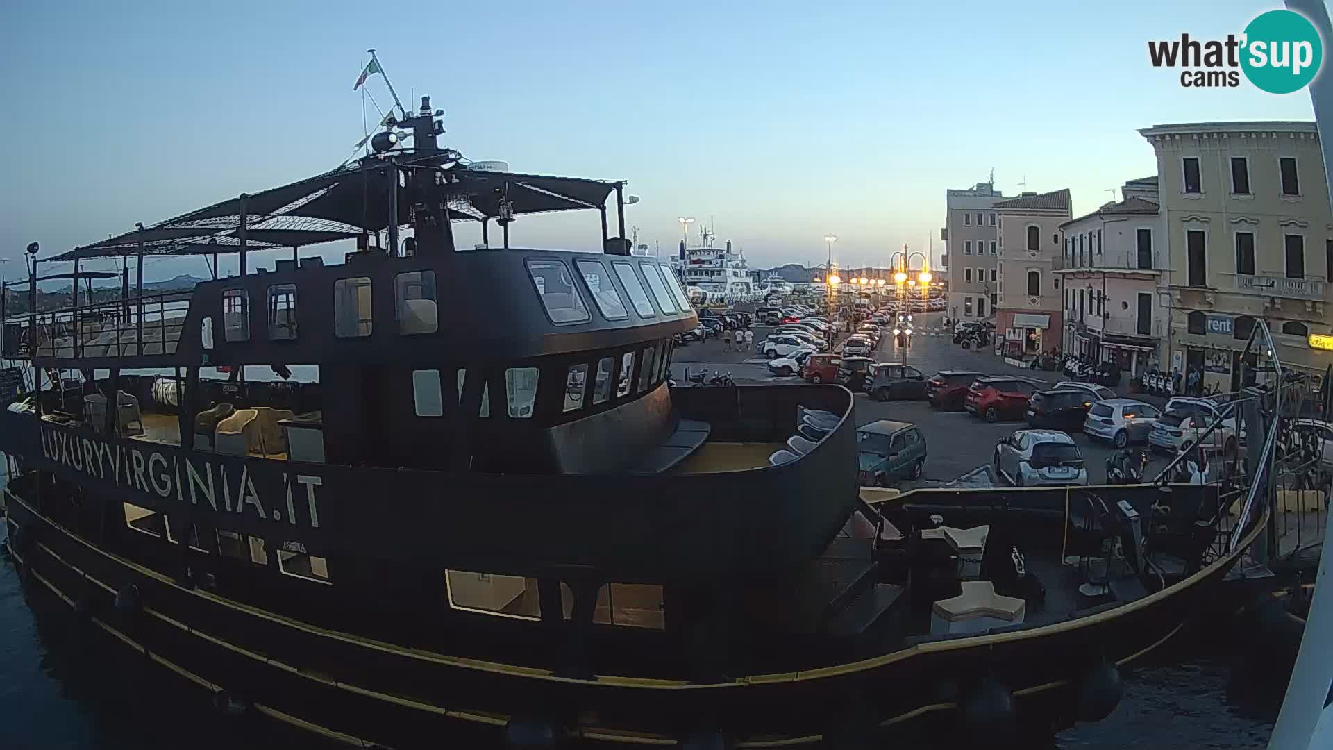 El barco Lo Squalo IV – webcam en directo archipiélago La Maddalena – Cerdeña – Italia