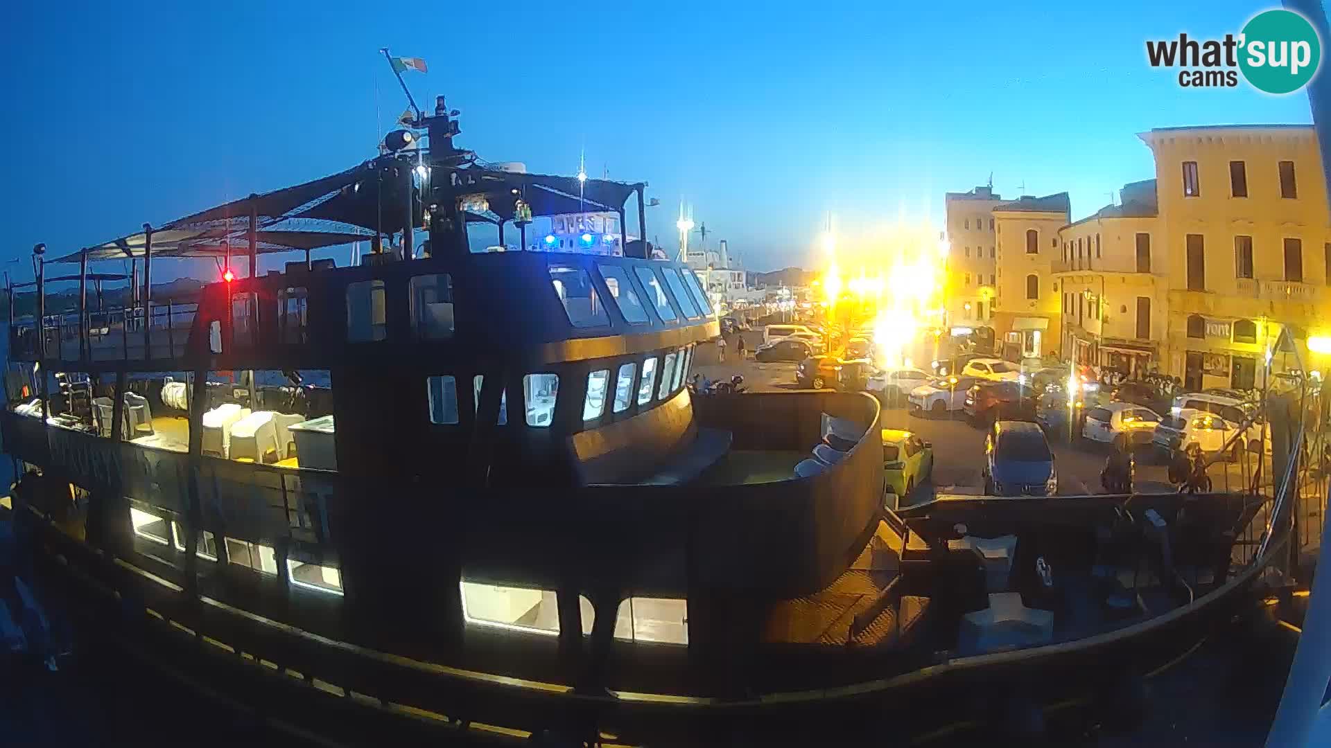 El barco Lo Squalo IV – webcam en directo archipiélago La Maddalena – Cerdeña – Italia
