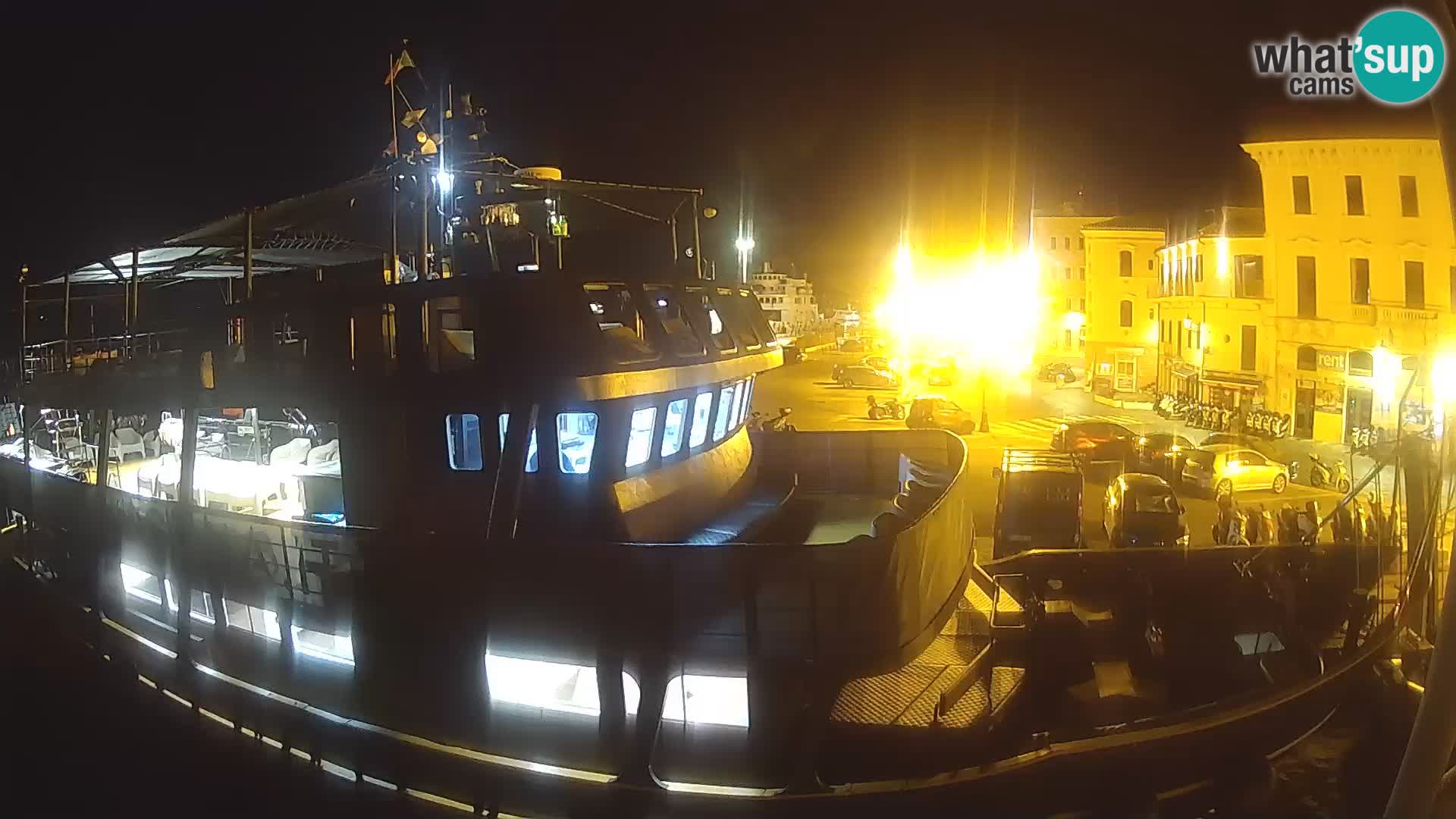 The boat Lo Squalo IV – live webcam arcipelago La Maddalena – Sardinia – Italy