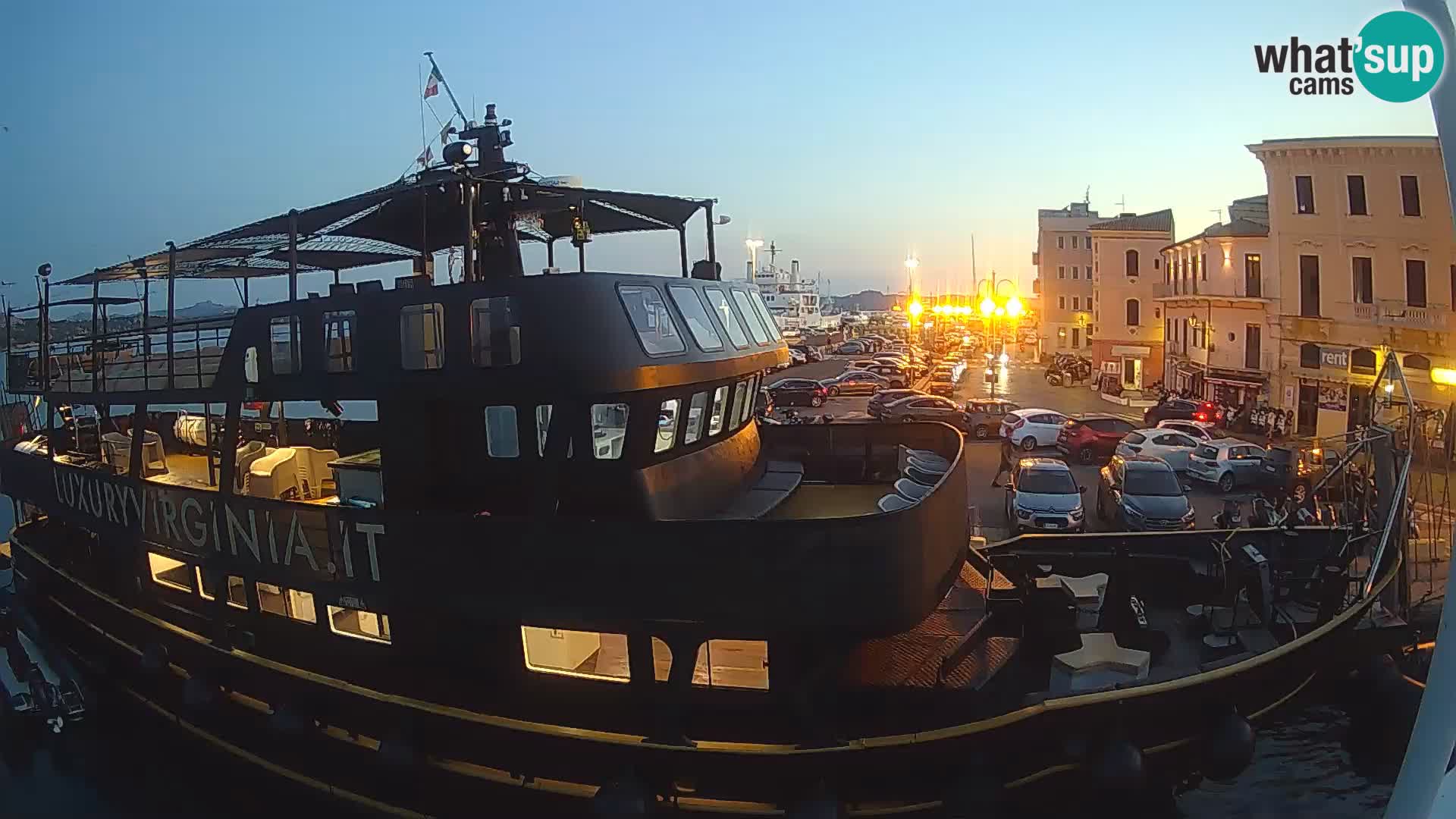 El barco Lo Squalo IV – webcam en directo archipiélago La Maddalena – Cerdeña – Italia