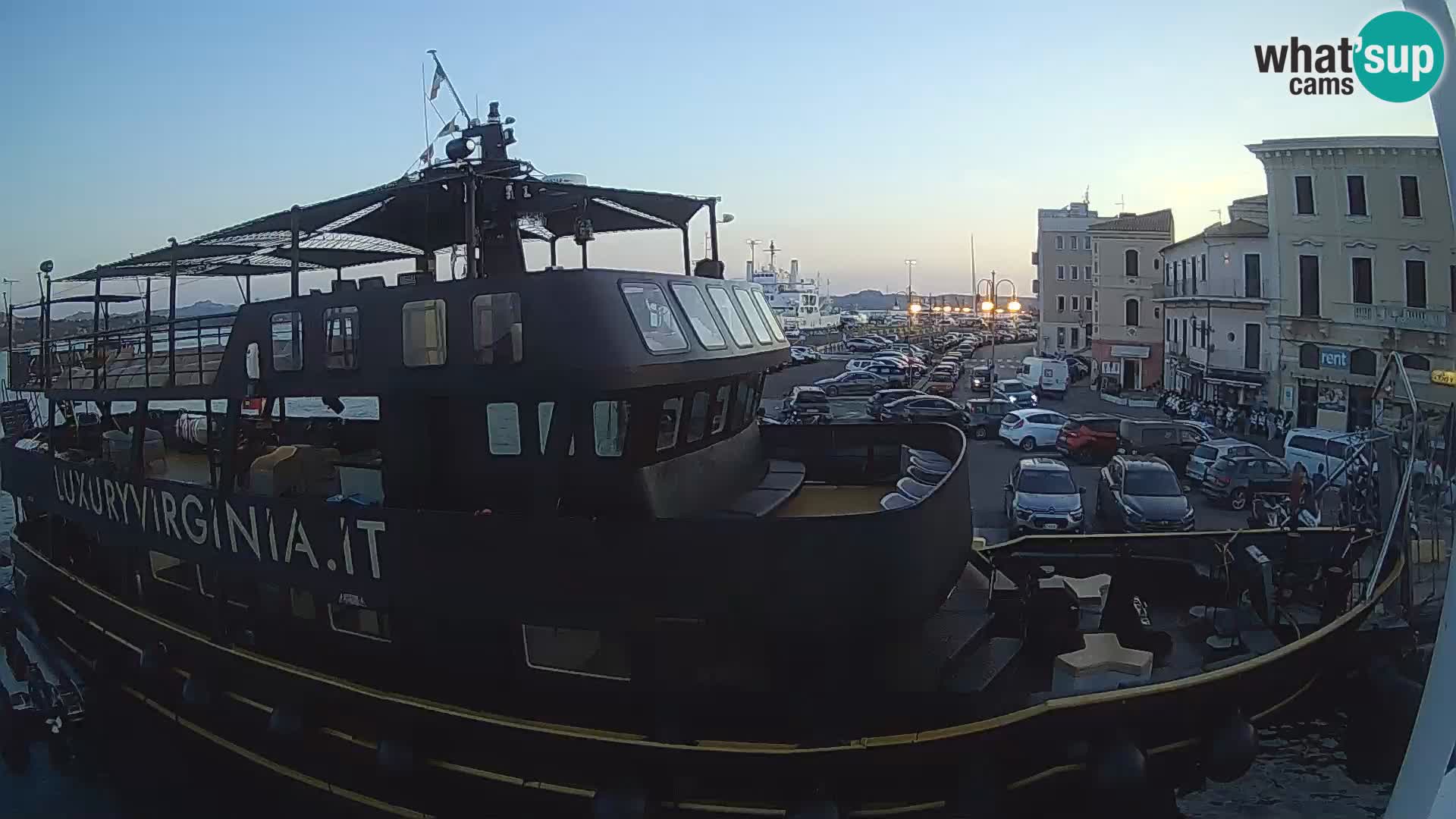 Le bateau Lo Squalo IV – webcam en direct arcipelago La Maddalena – Sardaigne – Italie