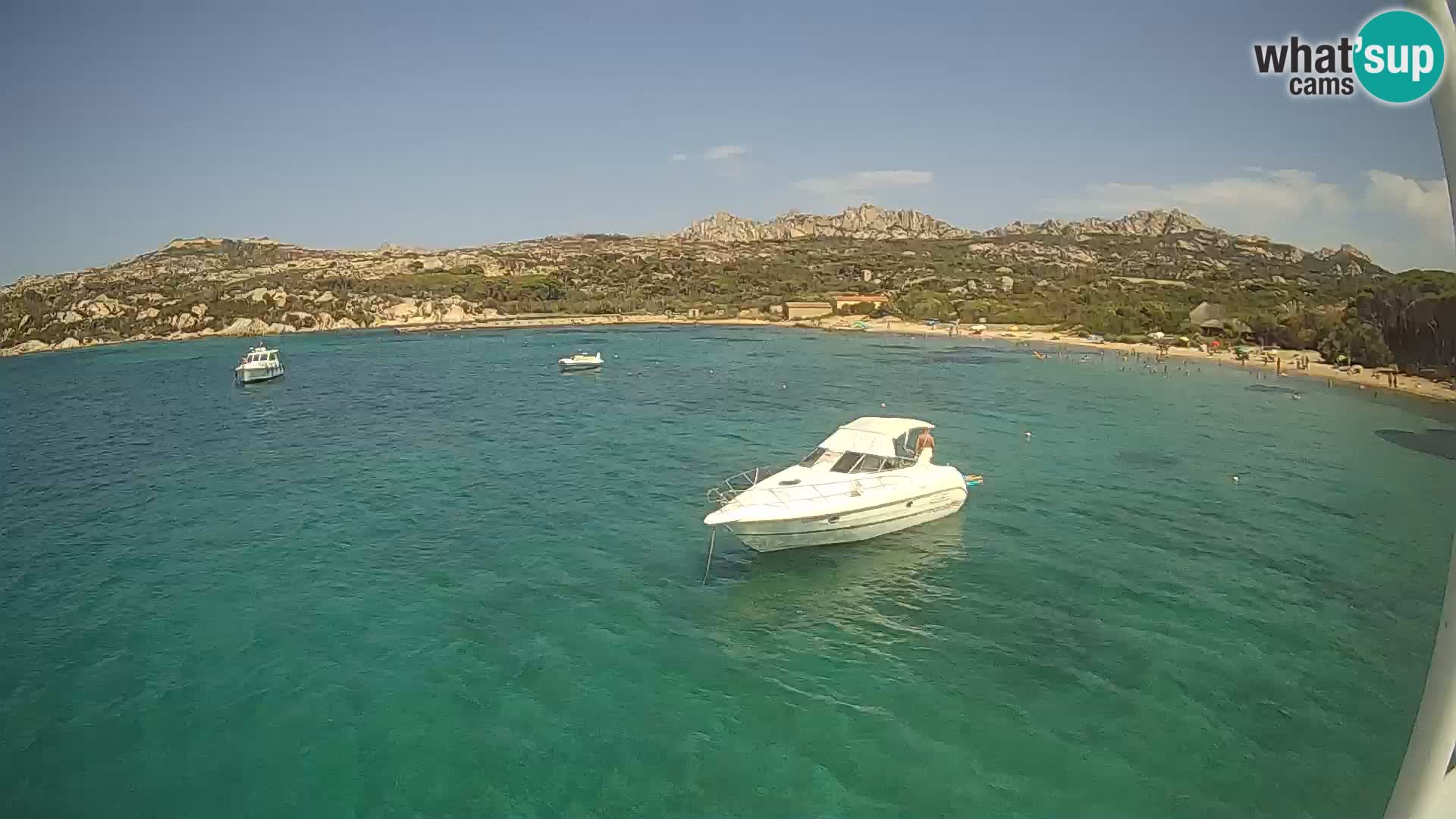 Čoln Lo Squalo IV – arhipelag spletna kamera La Maddalena – Sardinija – Italija