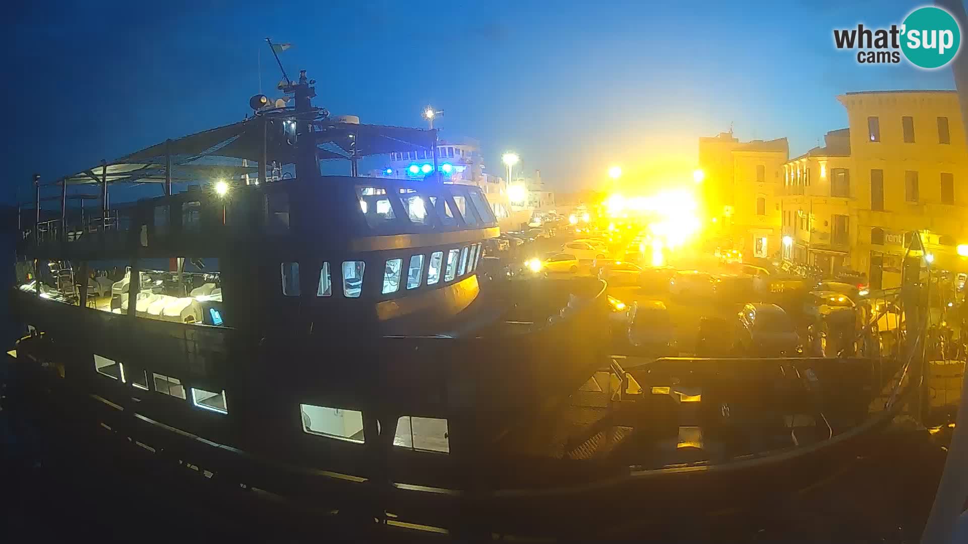 Le bateau Lo Squalo IV – webcam en direct arcipelago La Maddalena – Sardaigne – Italie