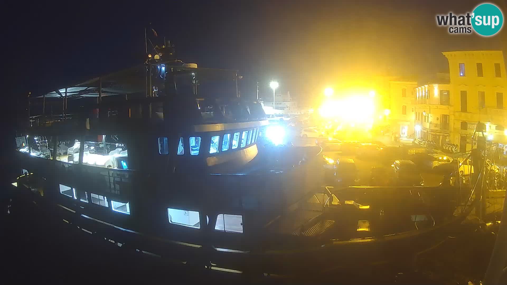 The boat Lo Squalo IV – live webcam arcipelago La Maddalena – Sardinia – Italy