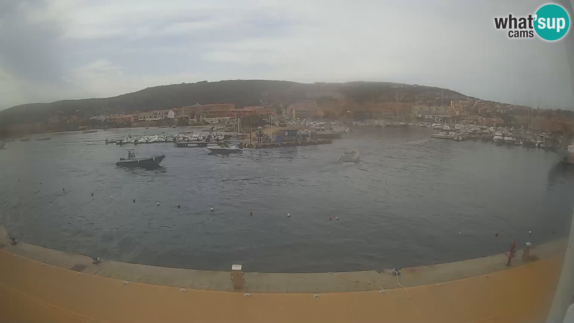 El barco Lo Squalo IV – webcam en directo archipiélago La Maddalena – Cerdeña – Italia