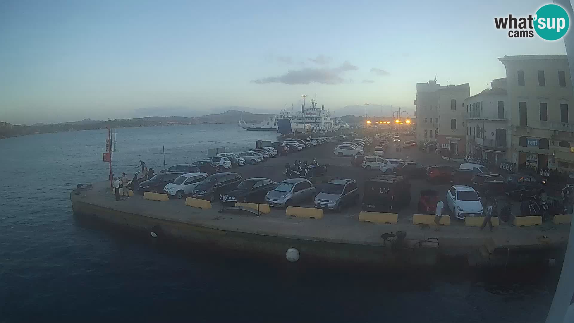 El barco Lo Squalo IV – webcam en directo archipiélago La Maddalena – Cerdeña – Italia