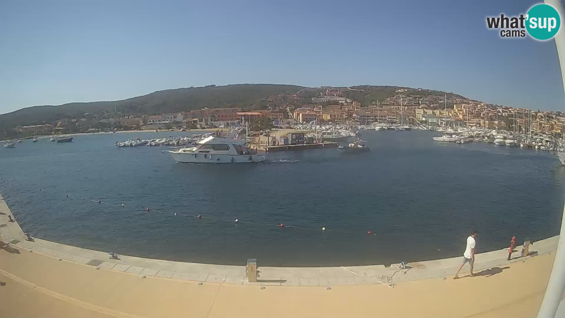 Le bateau Lo Squalo IV – webcam en direct arcipelago La Maddalena – Sardaigne – Italie