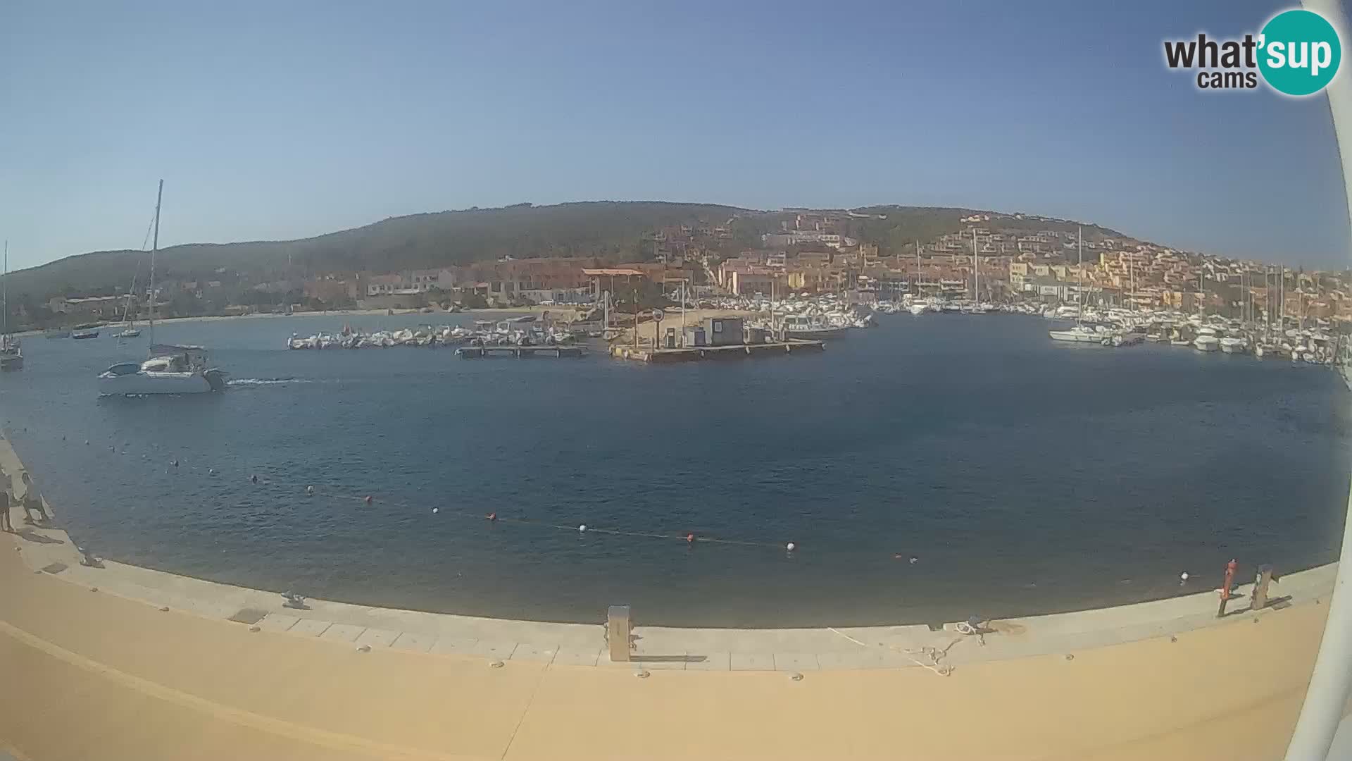 The boat Lo Squalo IV – live webcam arcipelago La Maddalena – Sardinia – Italy