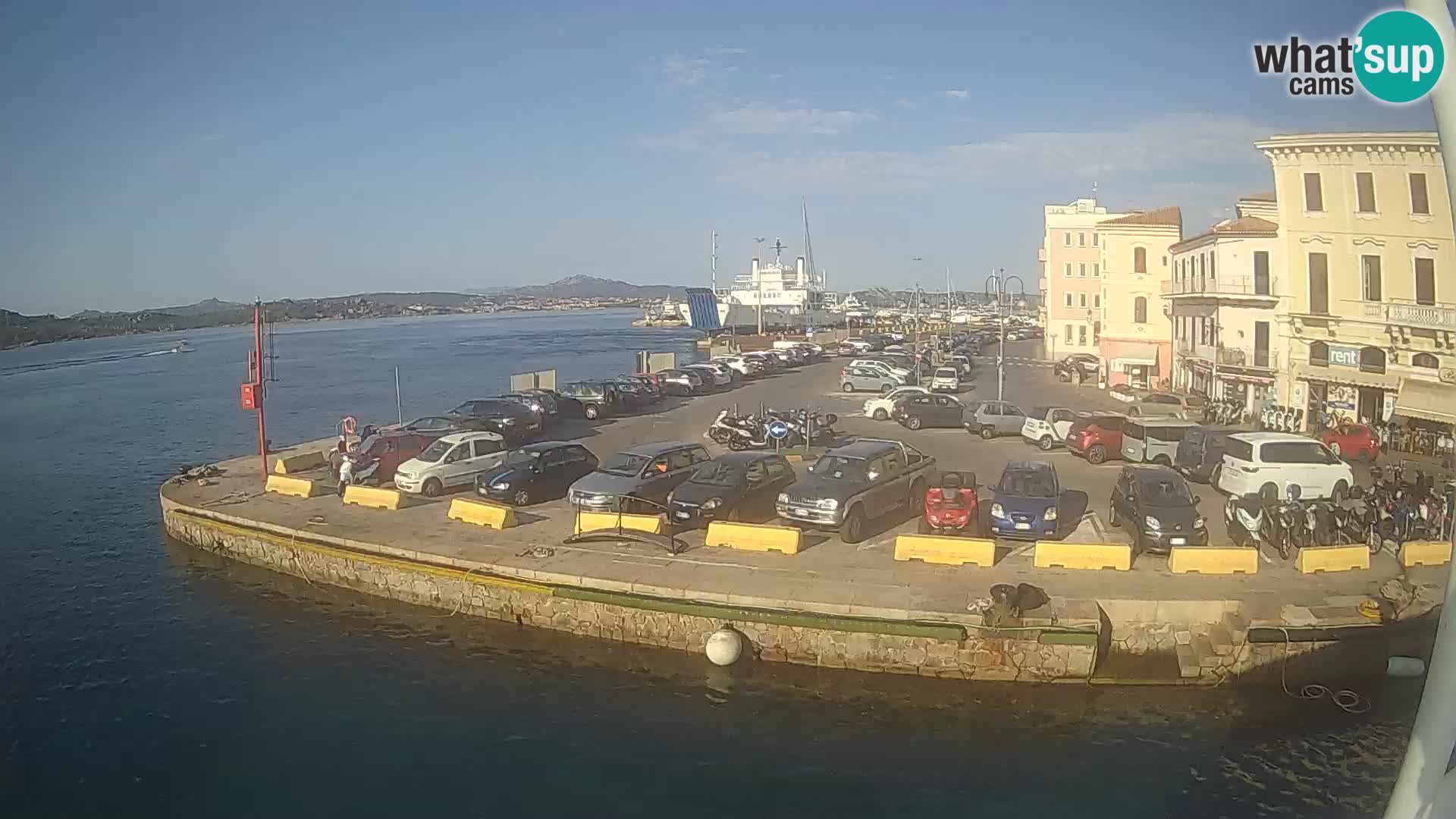 Brod Lo Squalo IV – arhipelag web kamere uživo La Maddalena – Sardinija – Italija