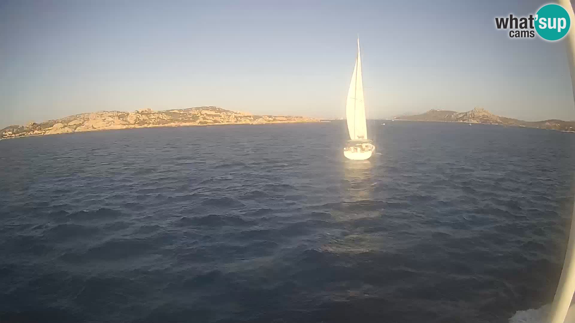Le bateau Lo Squalo IV – webcam en direct arcipelago La Maddalena – Sardaigne – Italie