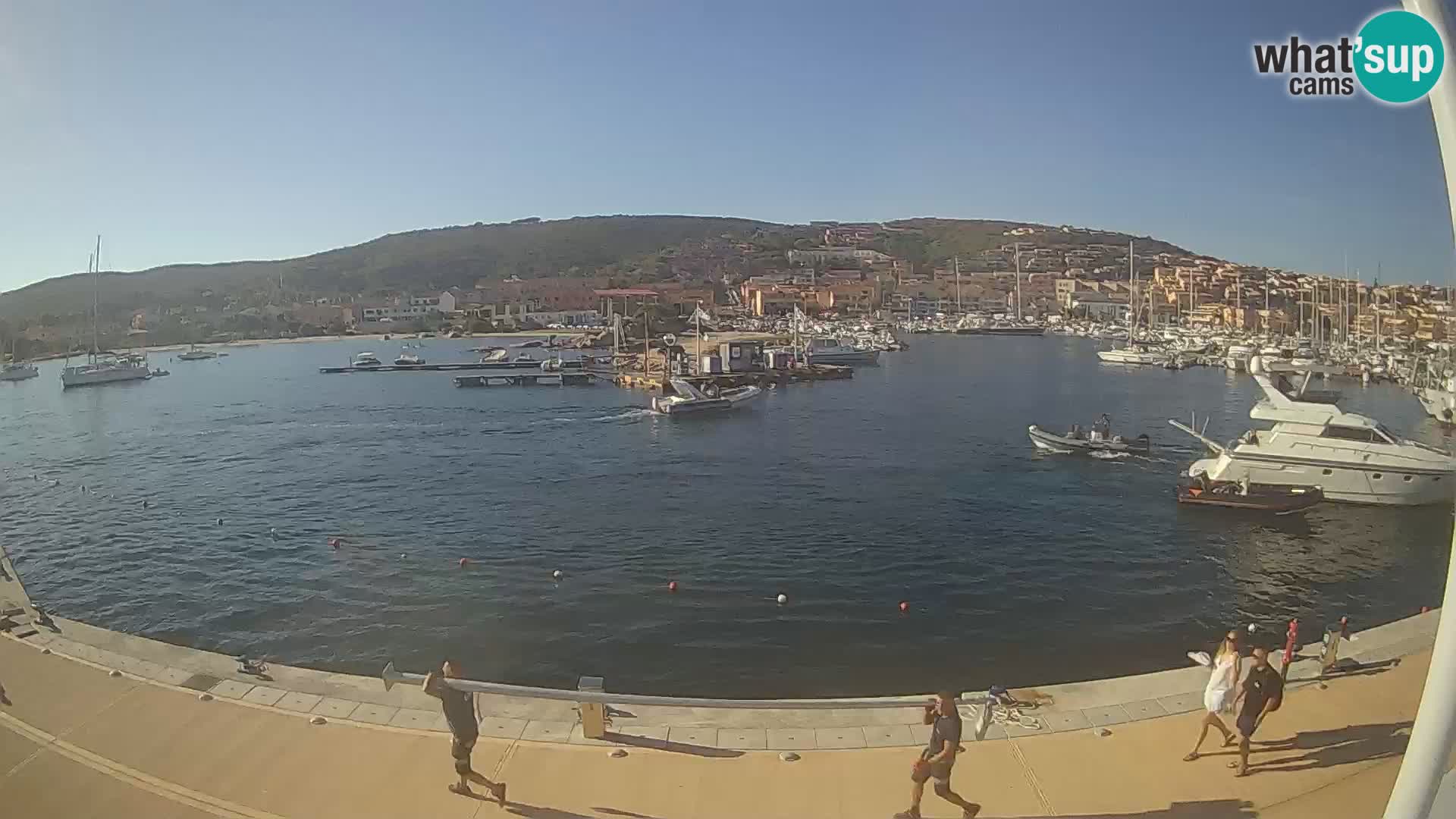 Le bateau Lo Squalo IV – webcam en direct arcipelago La Maddalena – Sardaigne – Italie