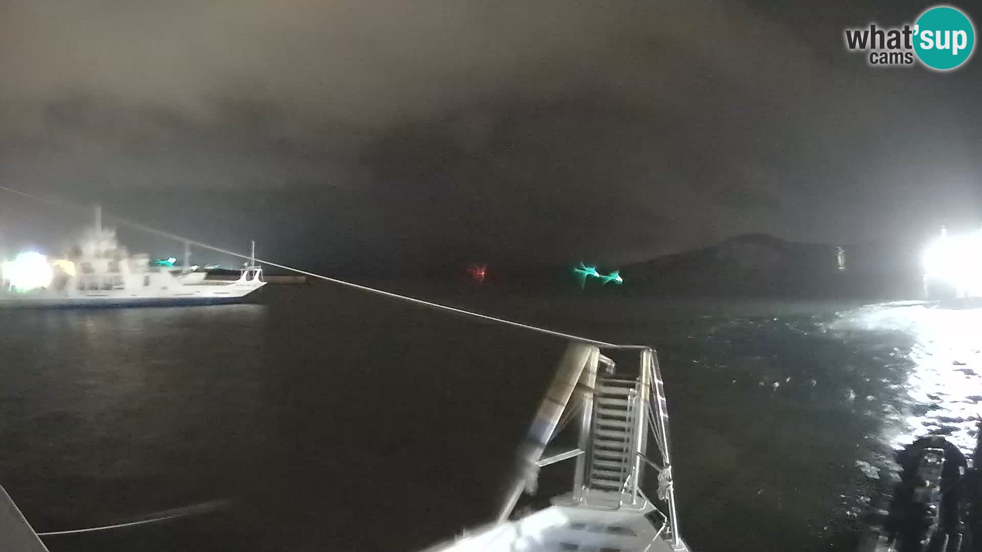 Čoln Lo Squalo IV – arhipelag spletna kamera La Maddalena – Sardinija – Italija