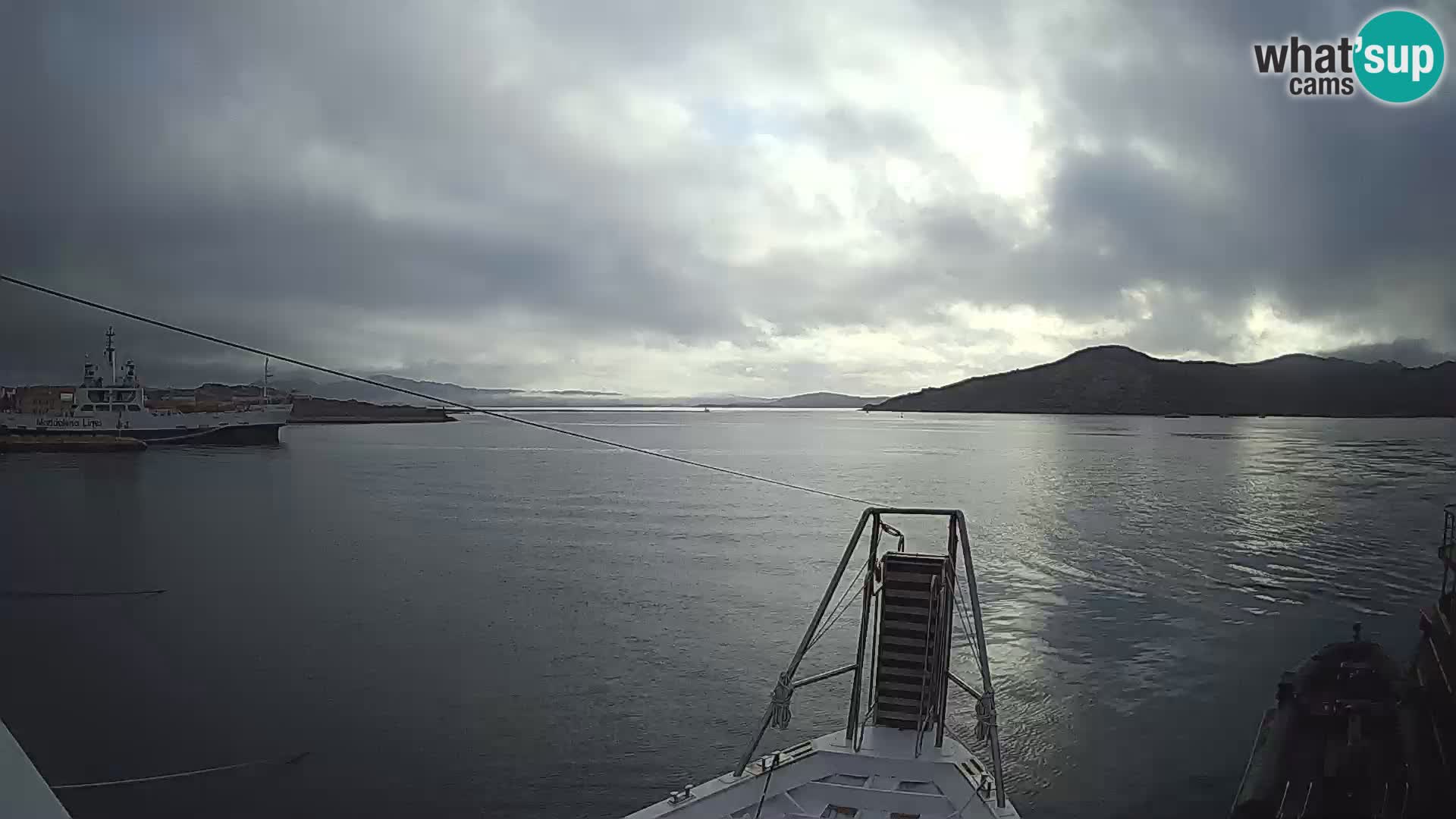 Le bateau Lo Squalo IV – webcam en direct arcipelago La Maddalena – Sardaigne – Italie