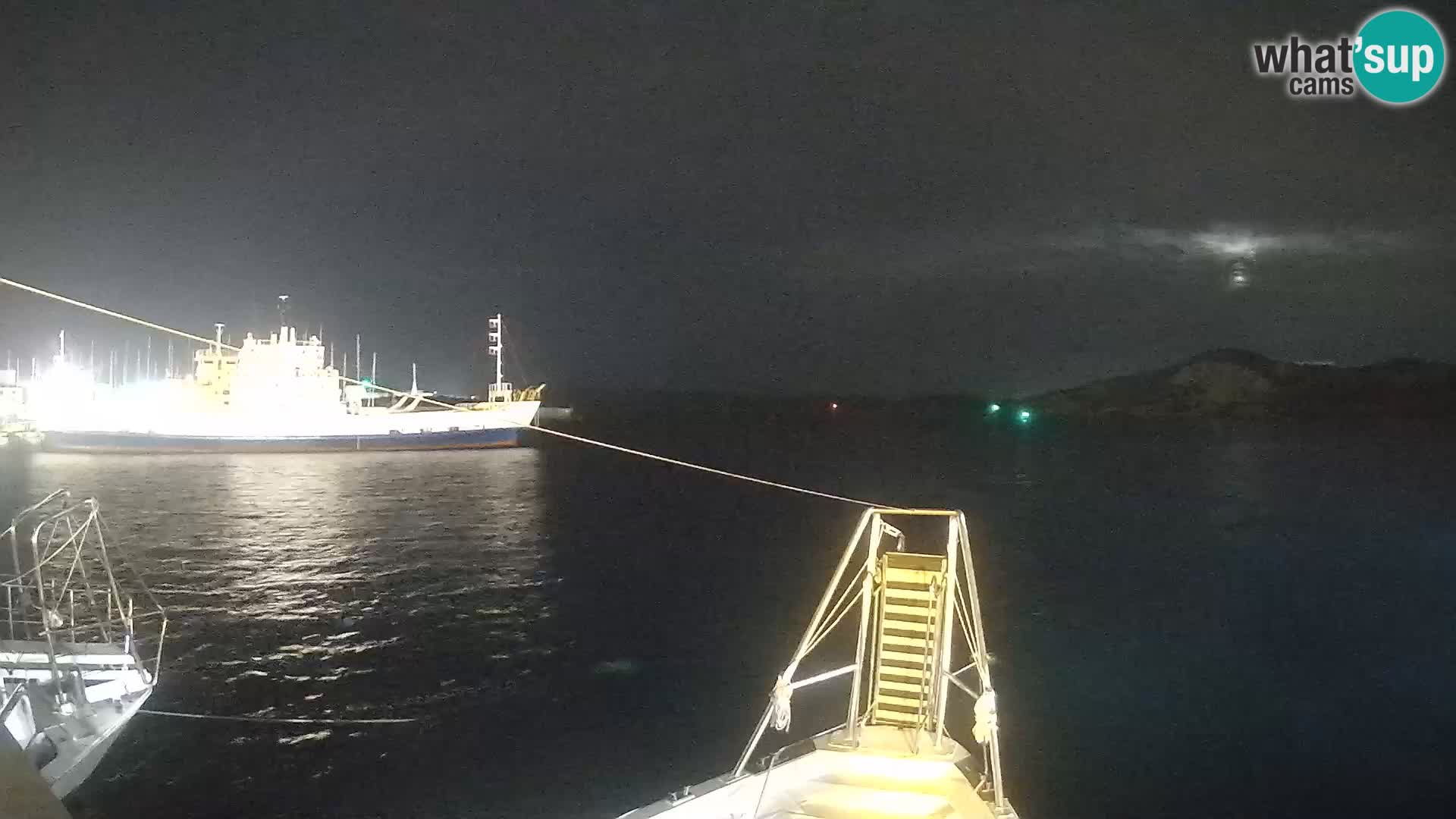 Le bateau Lo Squalo IV – webcam en direct arcipelago La Maddalena – Sardaigne – Italie