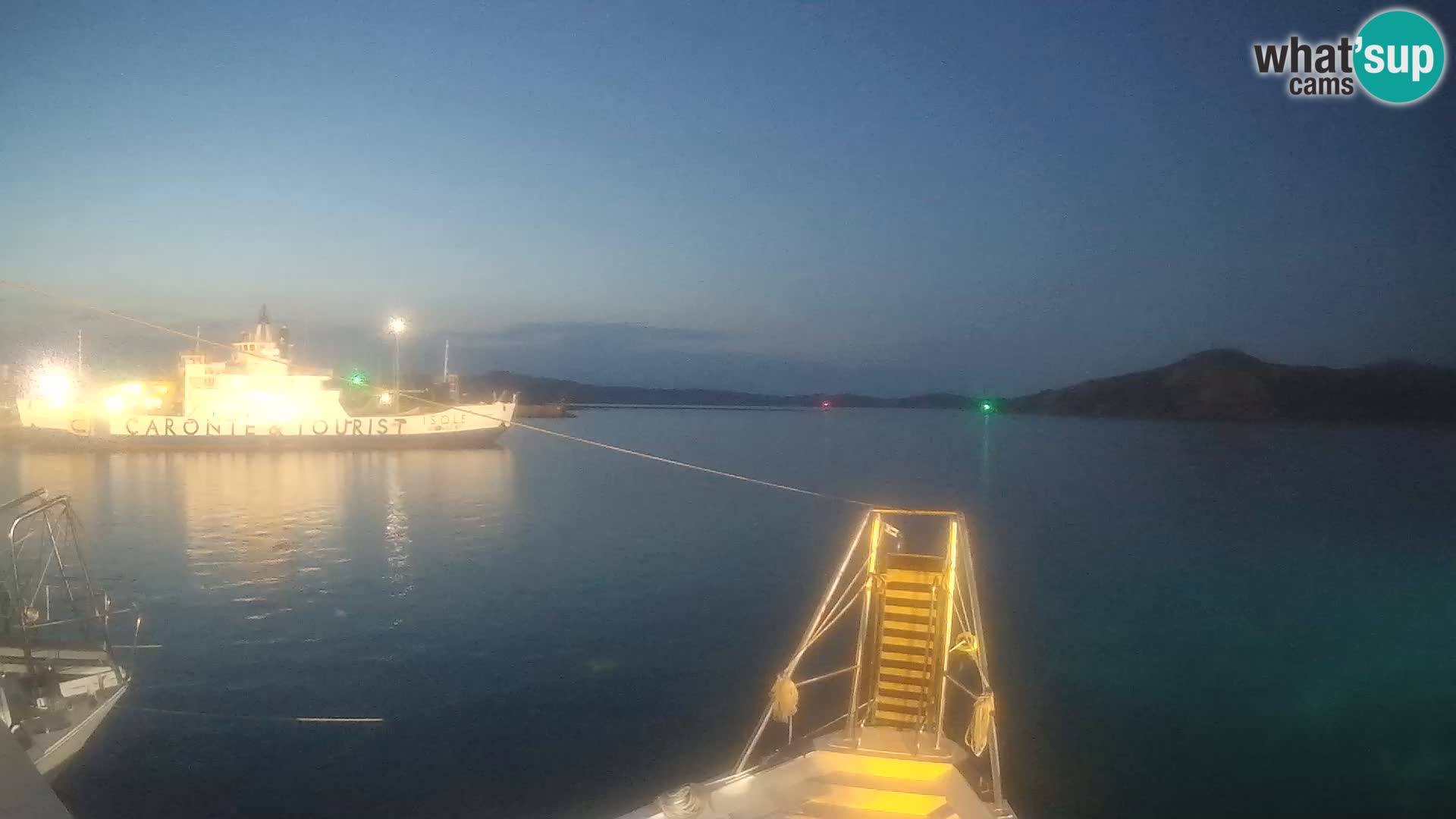 El barco Lo Squalo IV – webcam en directo archipiélago La Maddalena – Cerdeña – Italia
