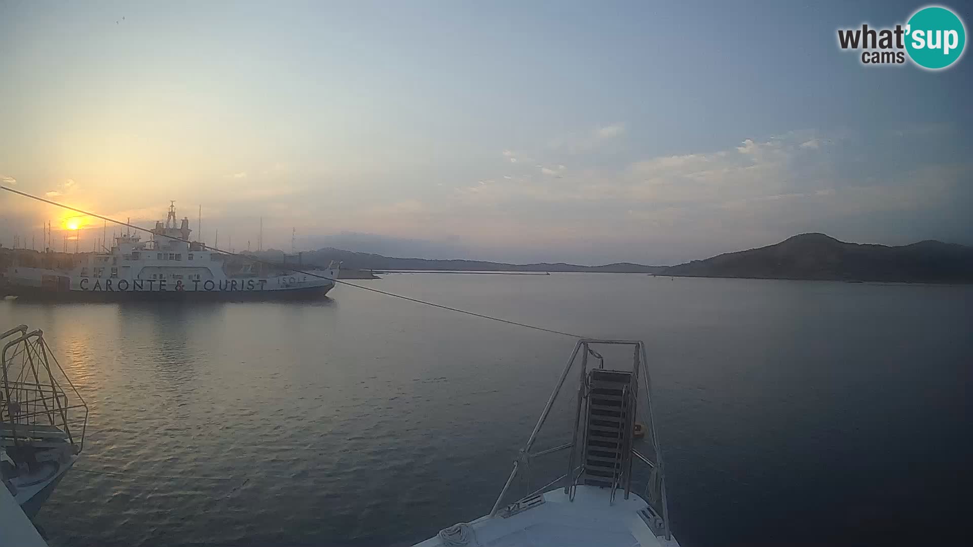 Le bateau Lo Squalo IV – webcam en direct arcipelago La Maddalena – Sardaigne – Italie