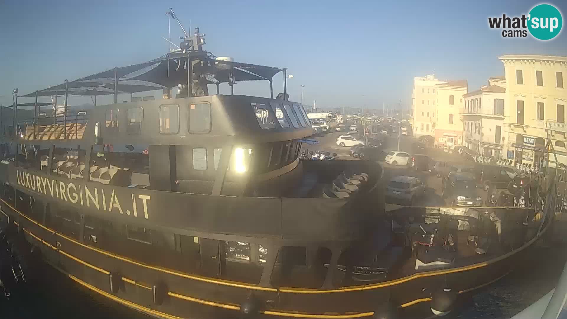 El barco Lo Squalo IV – webcam en directo archipiélago La Maddalena – Cerdeña – Italia