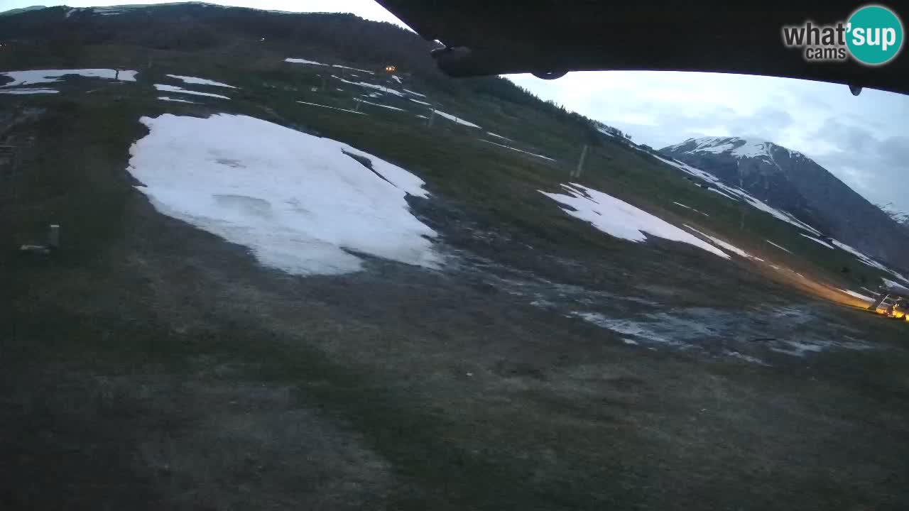 Livigno live webcam – view on Livigno Ski School area – LivignoGO