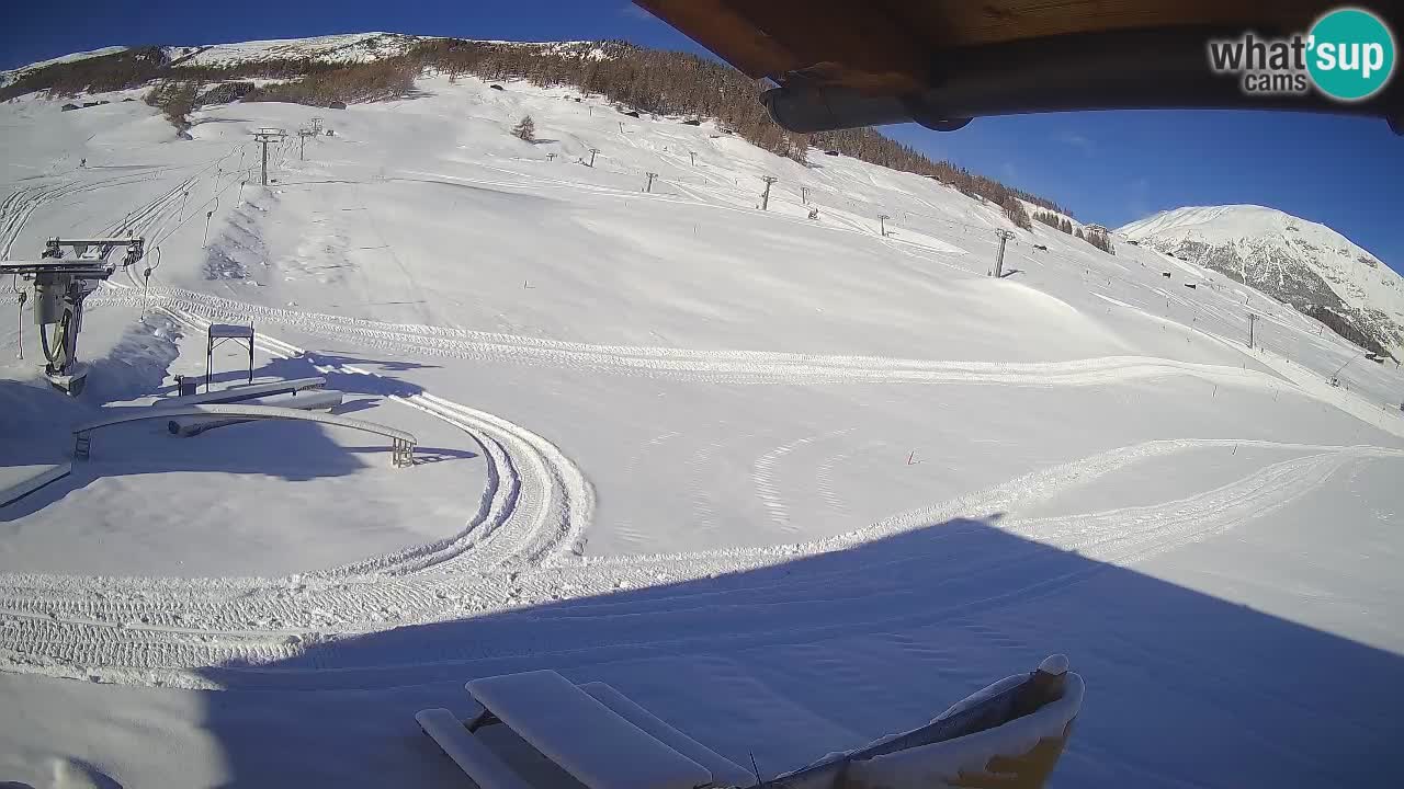 Livigno webcam – view on Livigno Ski School area – LivignoGO