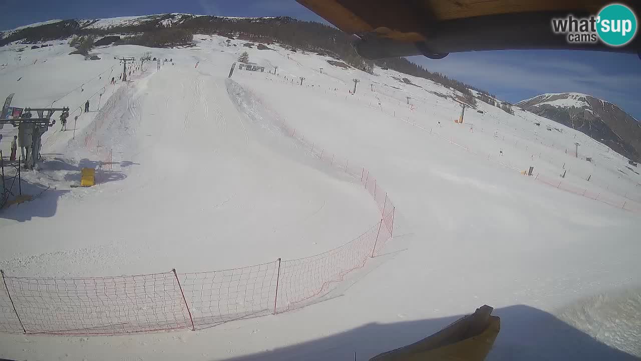 Livigno webcam – view on Livigno Ski School area – LivignoGO