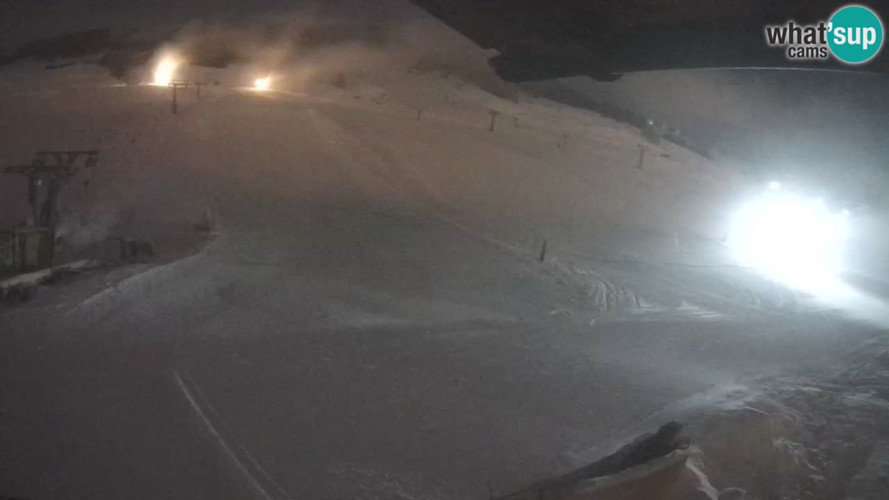 Livigno webcam – view on Livigno Ski School area – LivignoGO