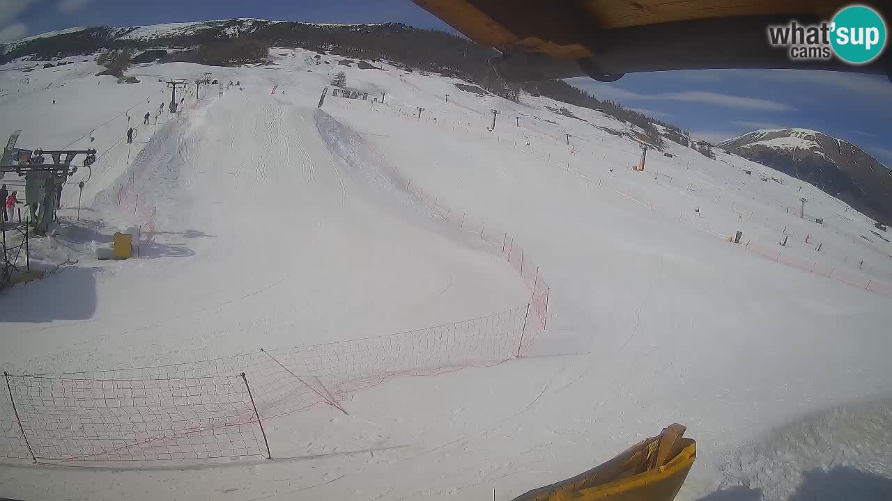 Livigno webcam – view on Livigno Ski School area – LivignoGO