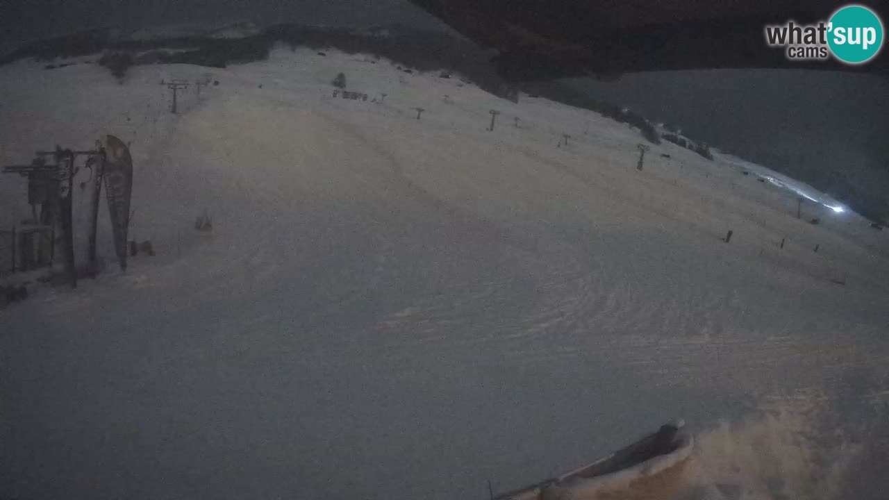 Livigno webcam – view on Livigno Ski School area – LivignoGO