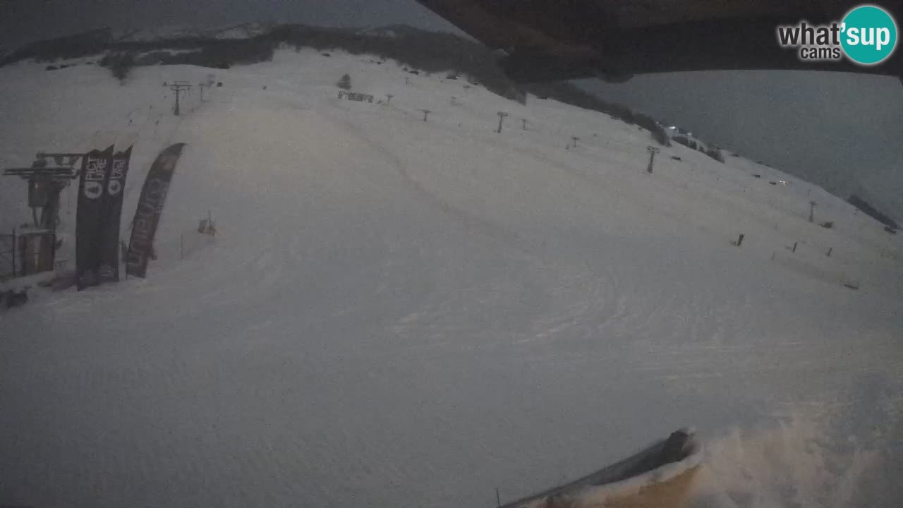 Livigno live webcam – view on Livigno Ski School area – LivignoGO