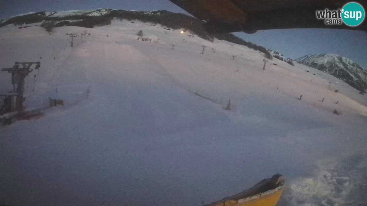 Livigno webcam – view on Livigno Ski School area – LivignoGO