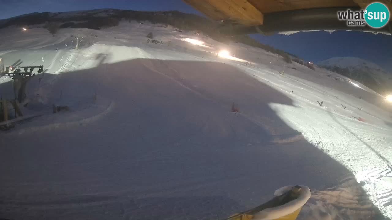 Livigno webcam – view on Livigno Ski School area – LivignoGO