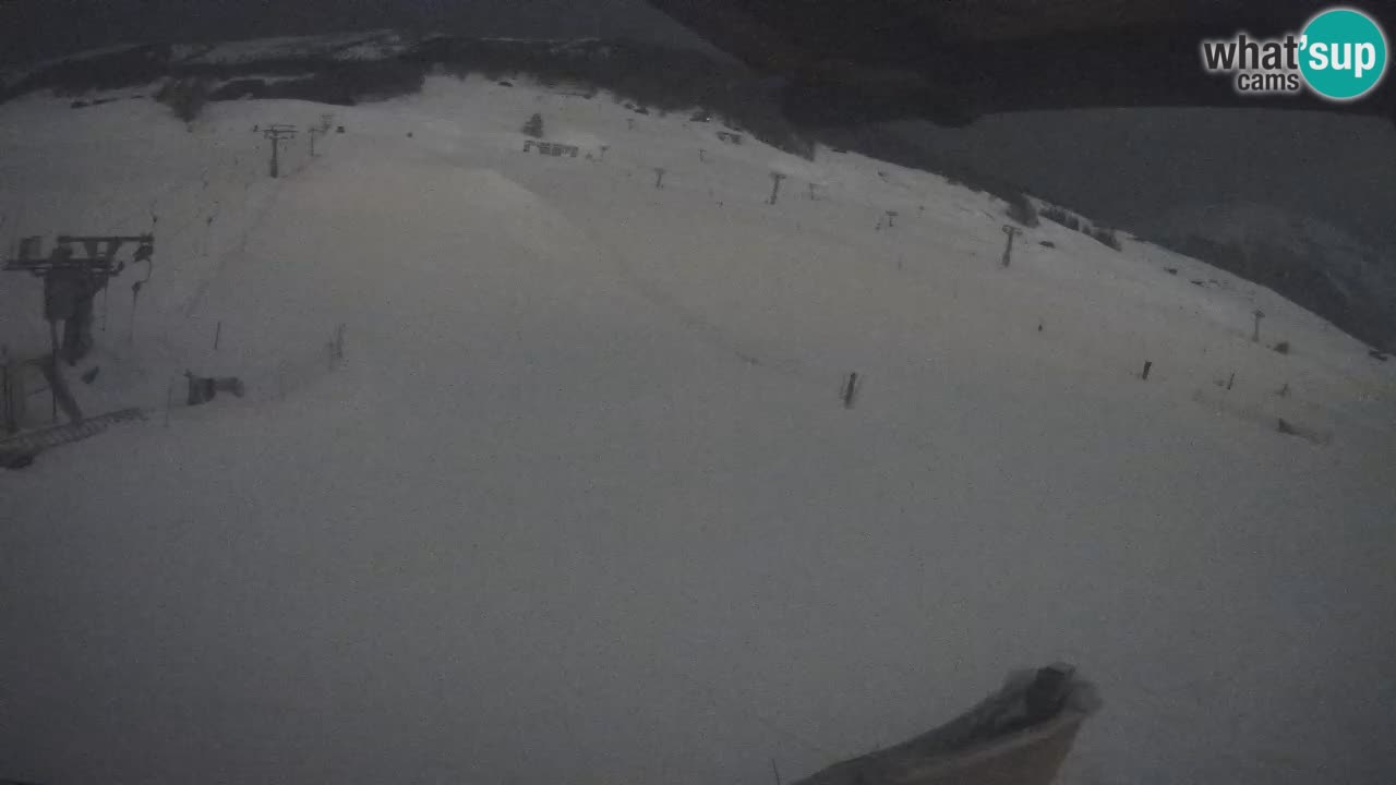 Livigno webcam – view on Livigno Ski School area – LivignoGO