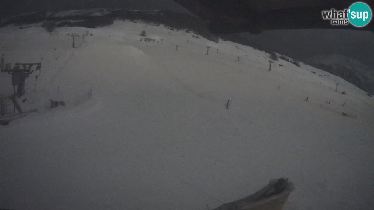 Livigno webcam – view on Livigno Ski School area – LivignoGO