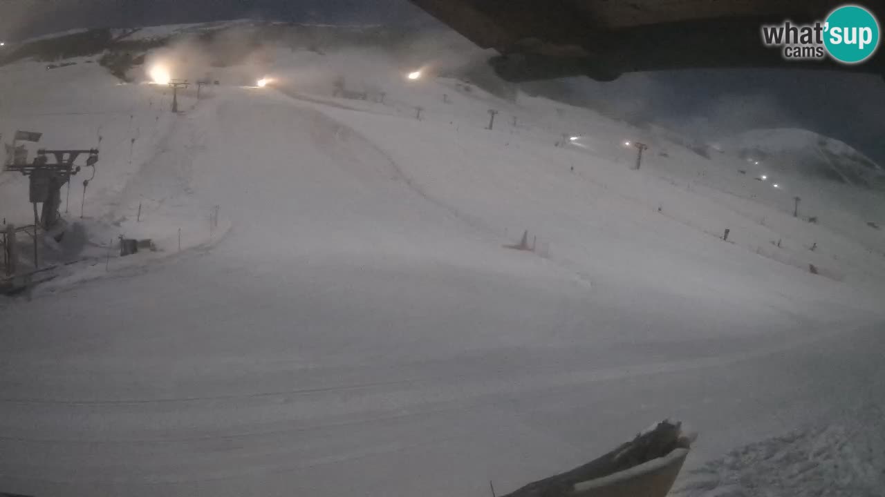 Livigno webcam – view on Livigno Ski School area – LivignoGO