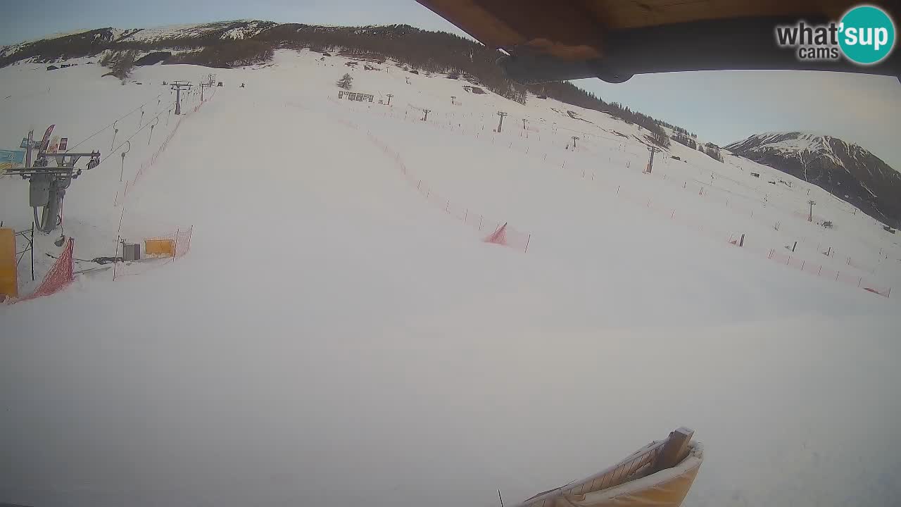 Livigno webcam – view on Livigno Ski School area – LivignoGO