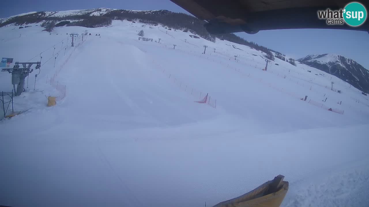 Livigno webcam – view on Livigno Ski School area – LivignoGO