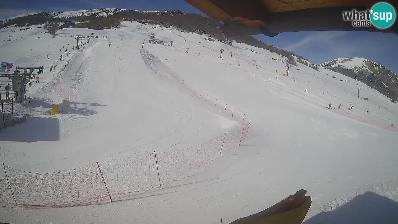 Livigno webcam – view on Livigno Ski School area – LivignoGO