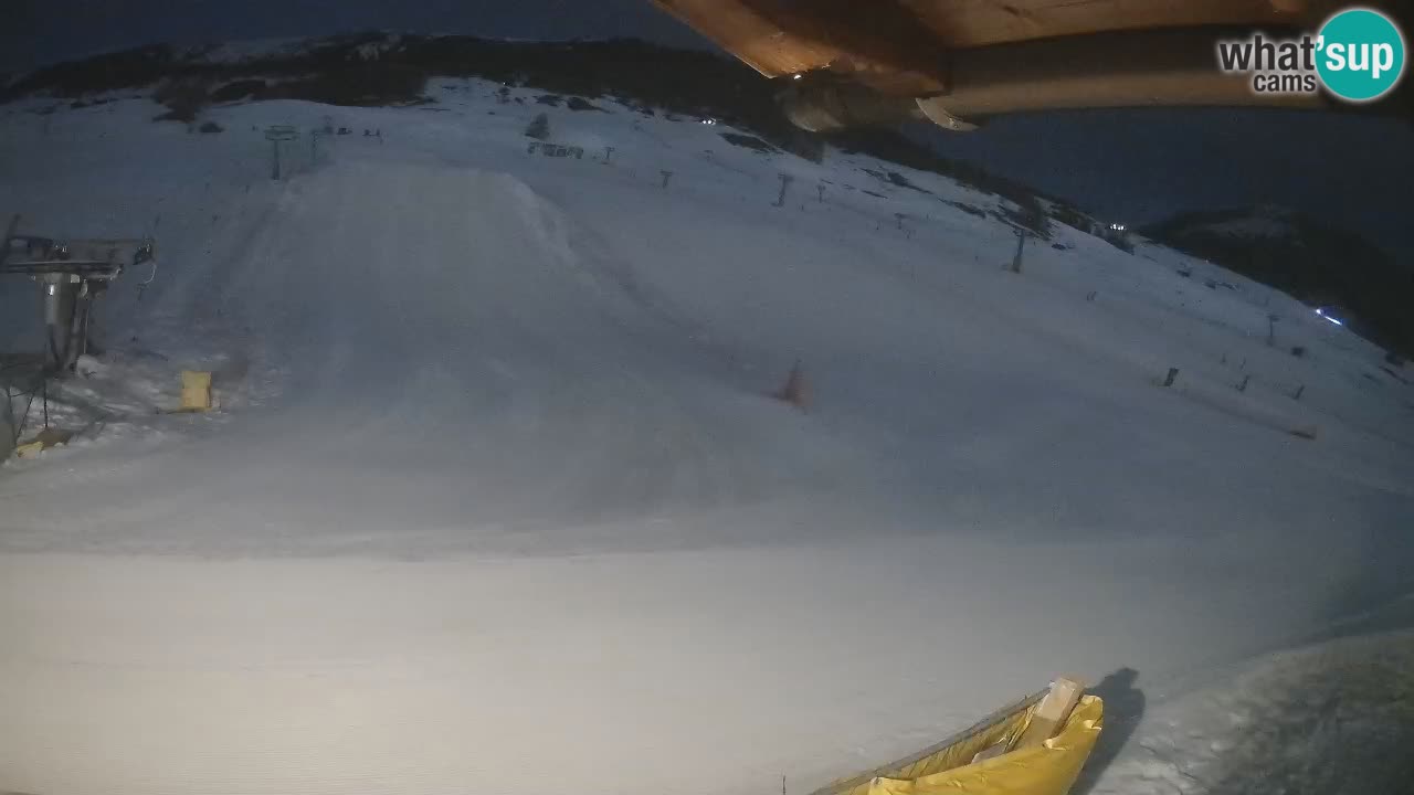 Livigno webcam – view on Livigno Ski School area – LivignoGO