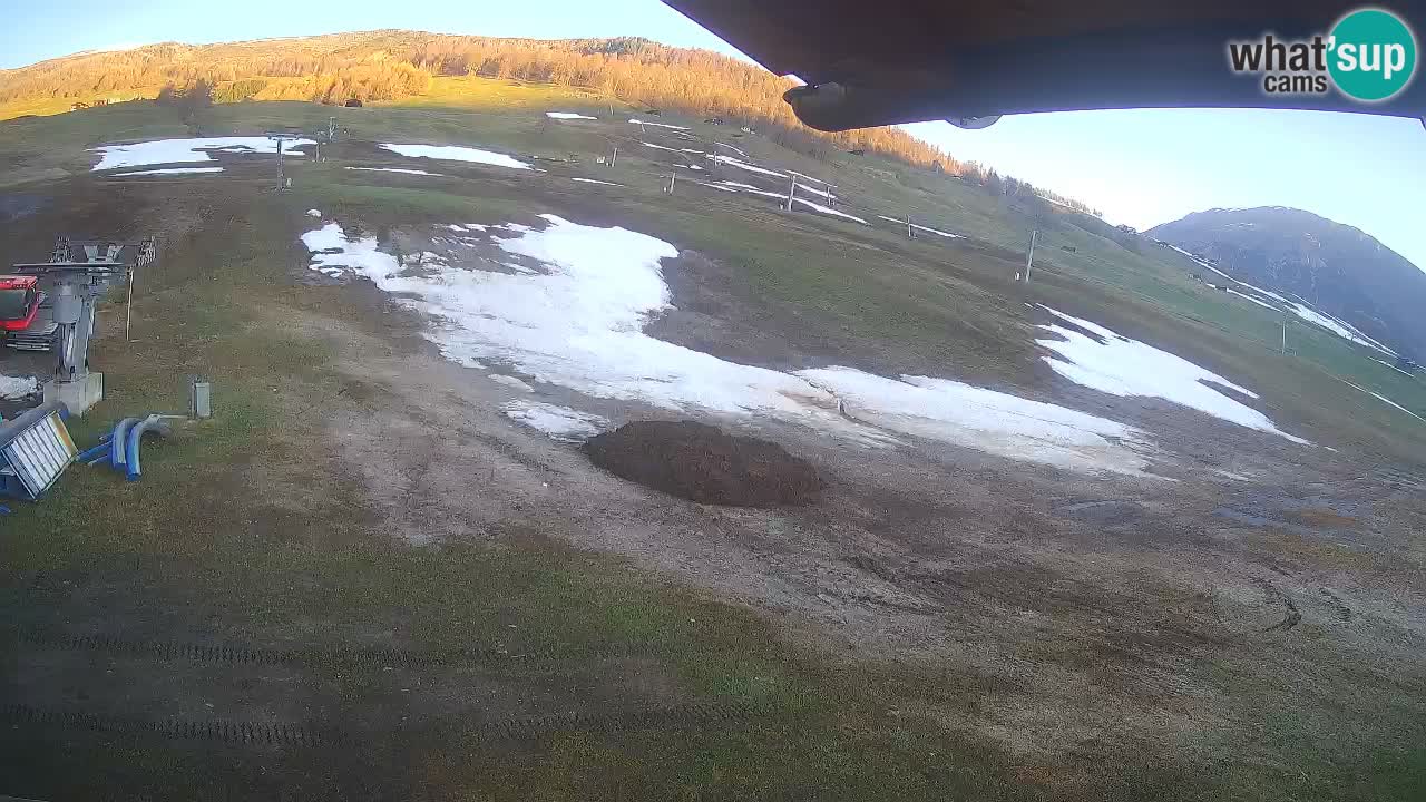Livigno webcam – view on Livigno Ski School area – LivignoGO