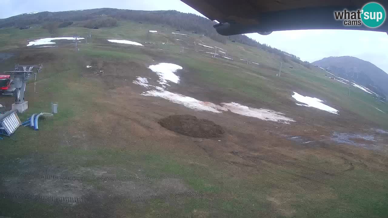 Livigno webcam – view on Livigno Ski School area – LivignoGO