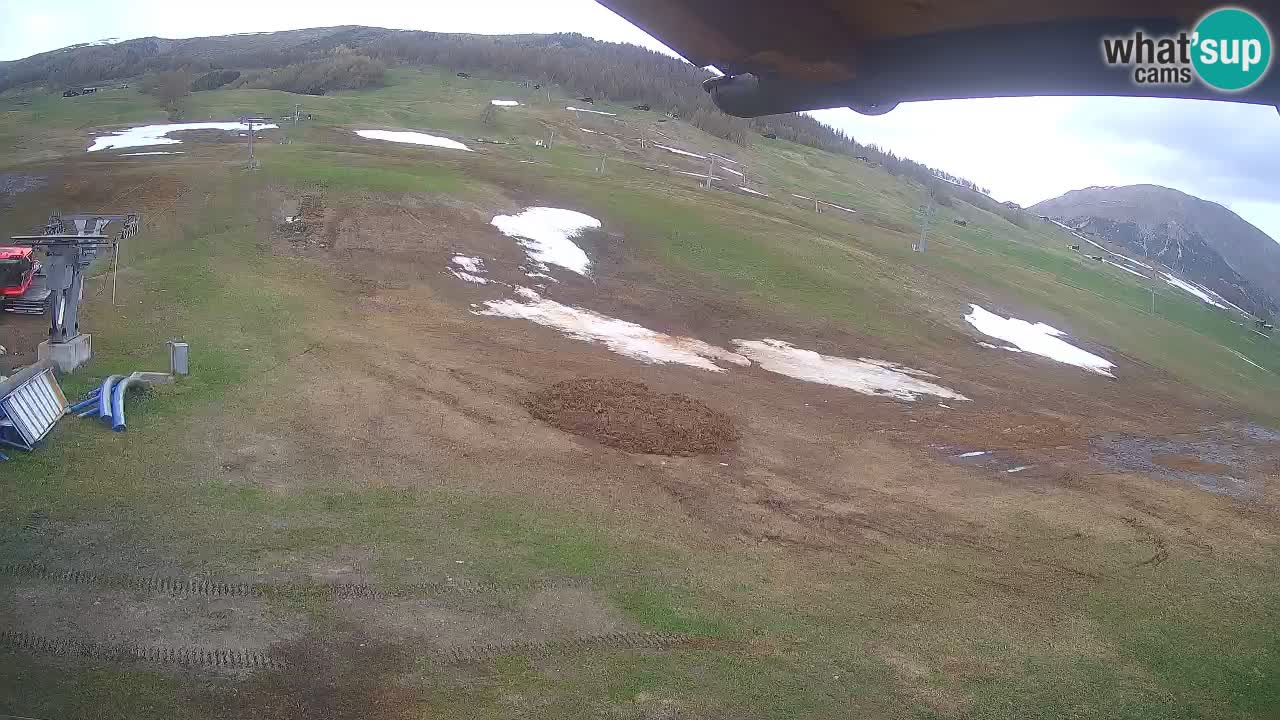 Livigno webcam – view on Livigno Ski School area – LivignoGO
