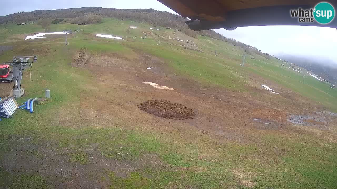 Livigno spletna kamera – pogled na Livigno Ski School area – LivignoGO