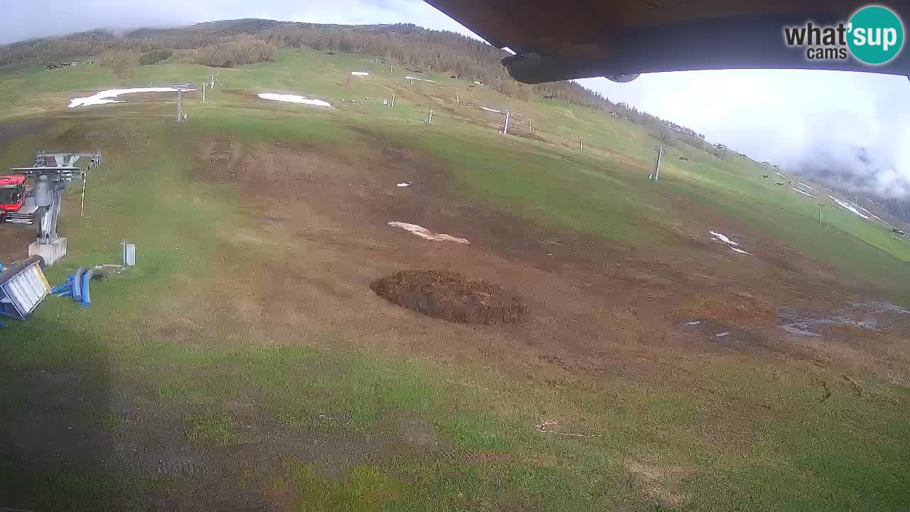 Livigno webcam – view on Livigno Ski School area – LivignoGO