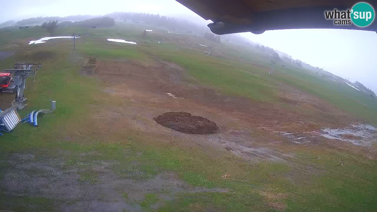 Livigno webcam – view on Livigno Ski School area – LivignoGO