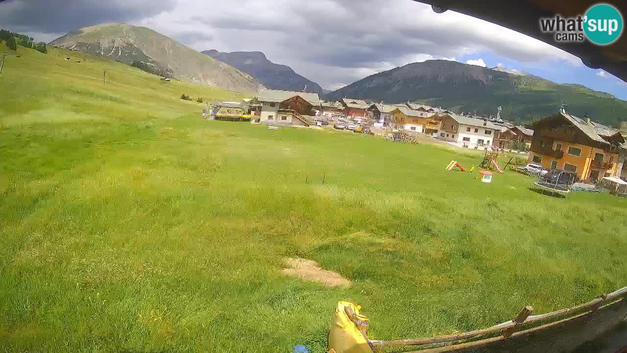 Livigno web kamera – pogled na Livigno Ski School area – LivignoGO