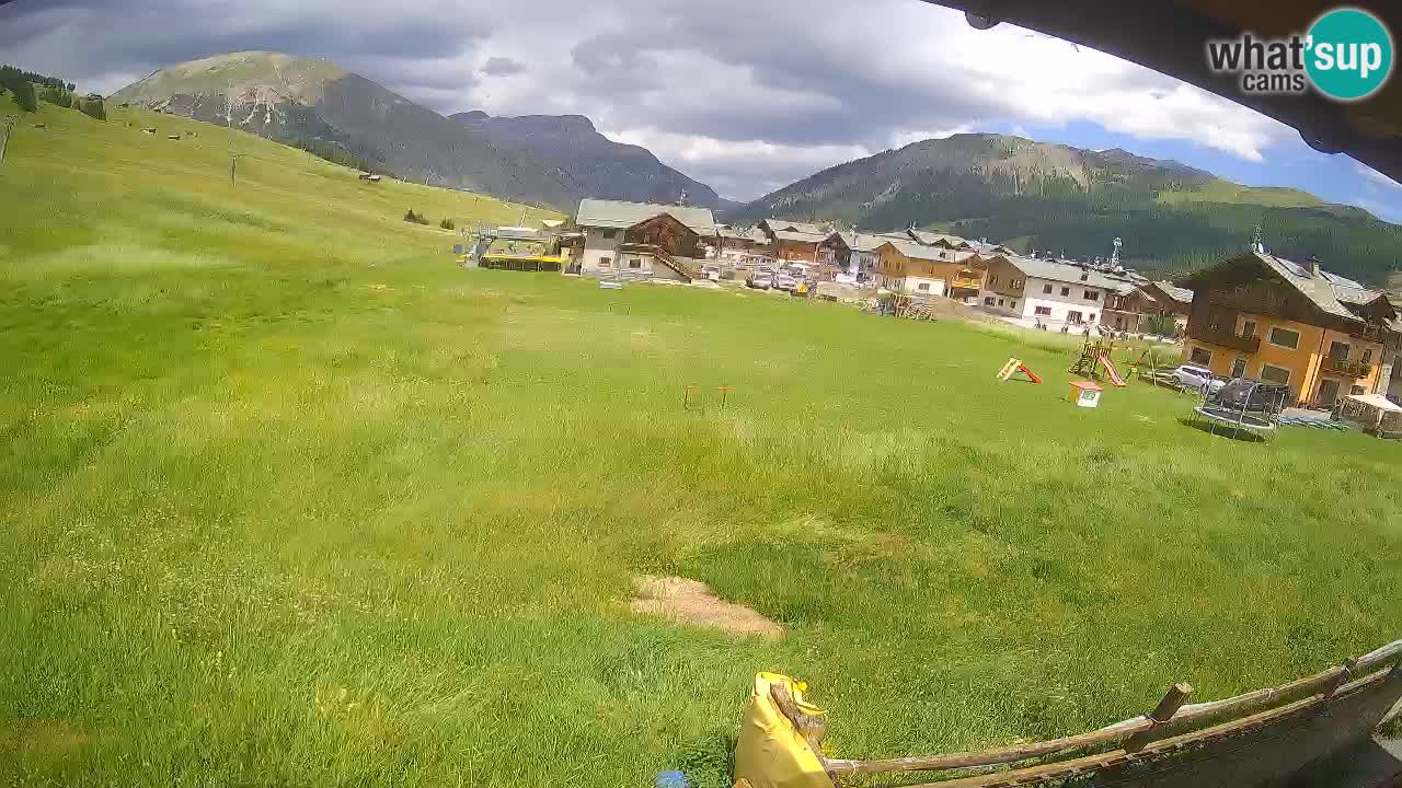 Livigno web kamera – pogled na Livigno Ski School area – LivignoGO