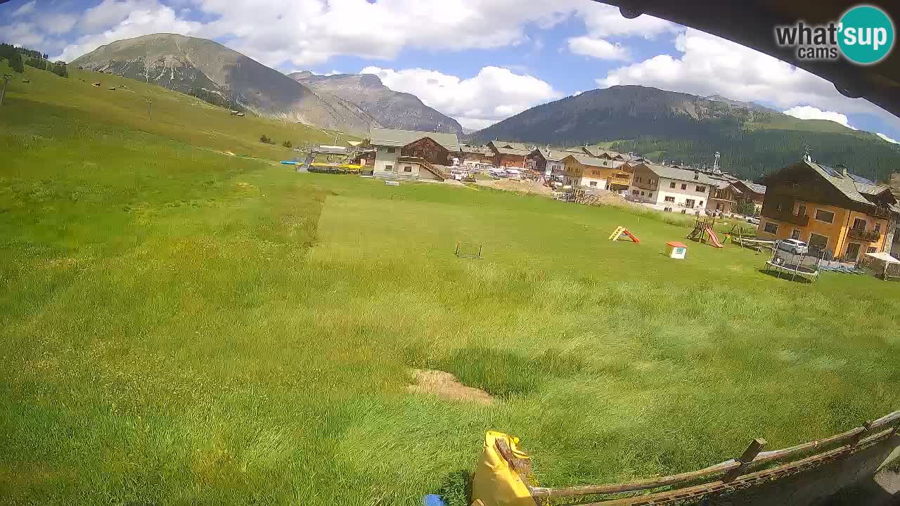 Livigno LIVE cam smučišče | pogled na smučarske proge