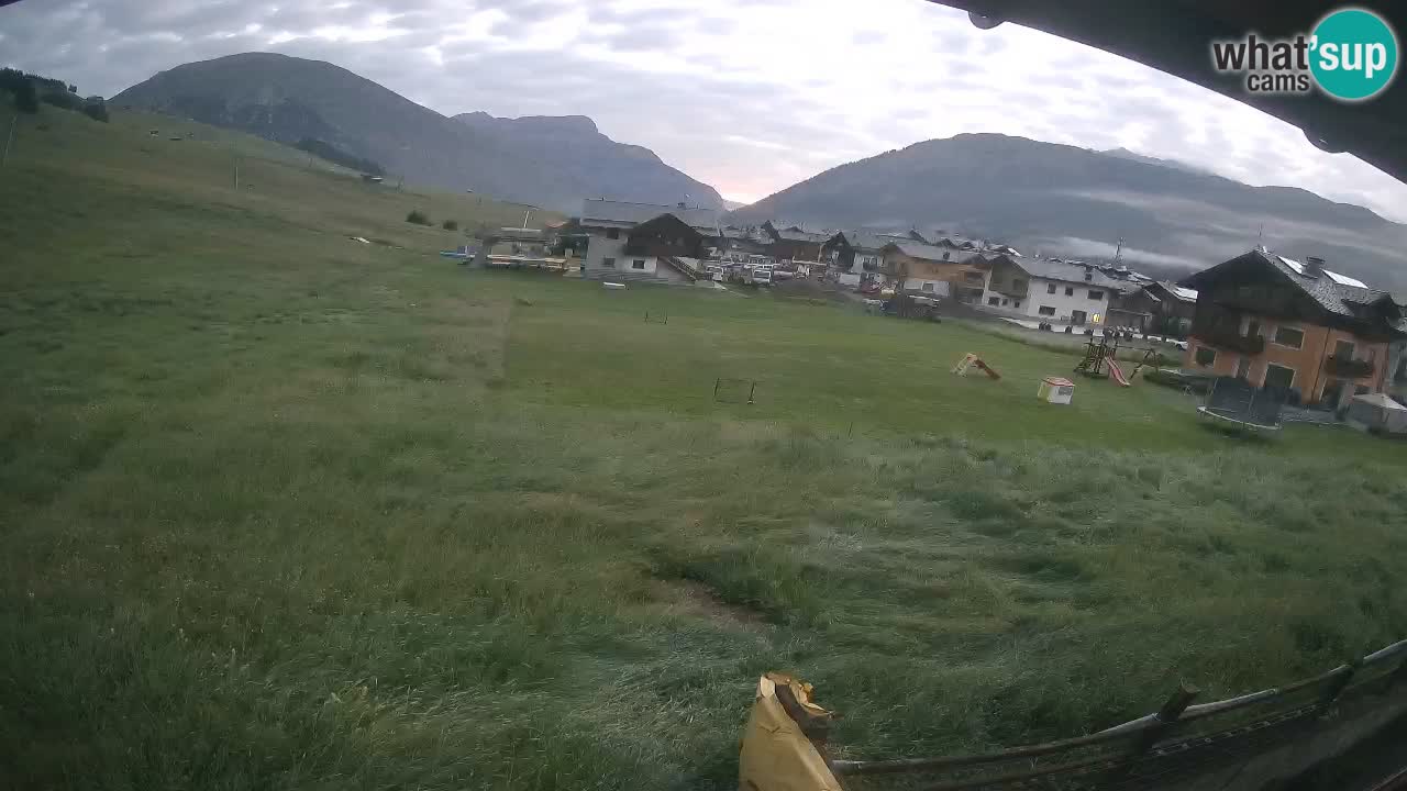 Livigno web kamera – pogled na Livigno Ski School area – LivignoGO