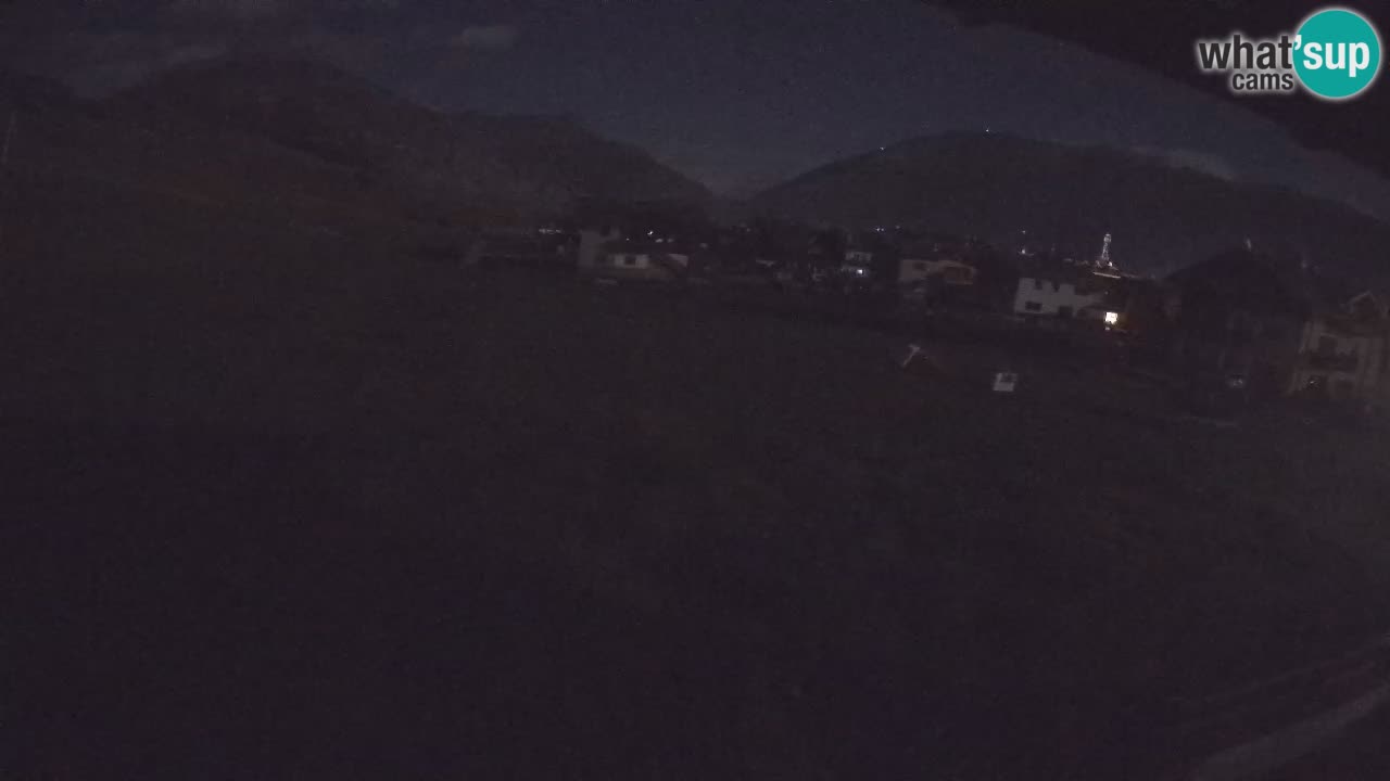 Livigno webcam – view on Livigno Ski School area – LivignoGO
